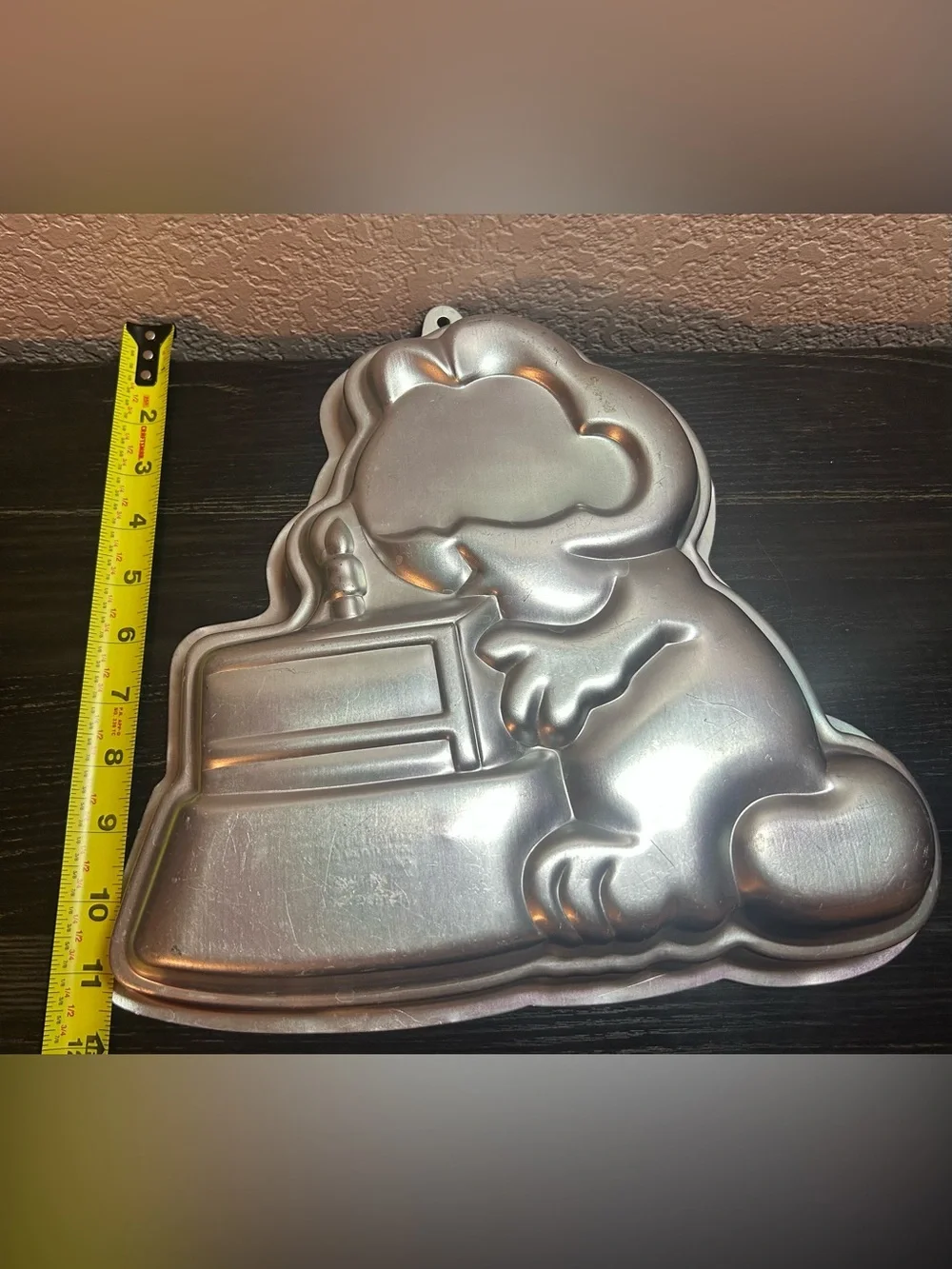 Vintage Cake Pans 1987 WILTON DINOSAUR  Partysaurus T-Rex & Garfield 1981 Baking